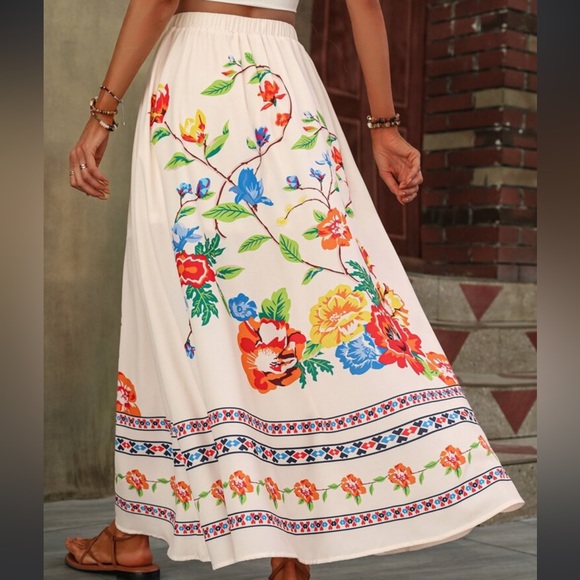 Boho Floral Print High Waist Slit Maxi Skirt - Picture 4 of 6